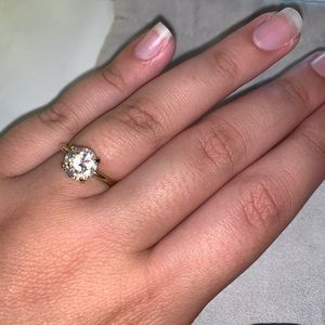 14k Gold Ring with Cubic Zirconia